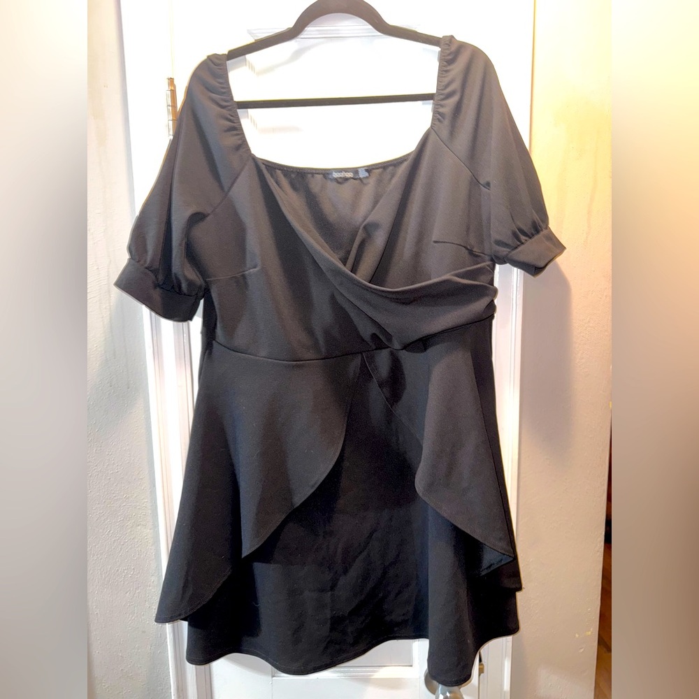 PLUS RUFFLE DETAIL WRAP SKATER DRESS - Picture 3 of 4